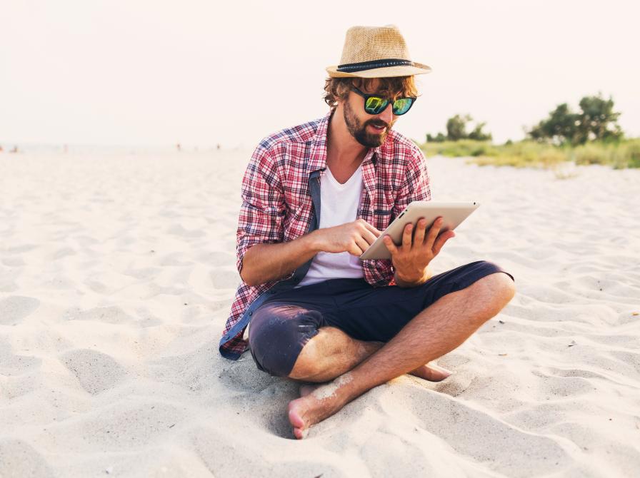 Se hvordan du tager dine e-bøger og lydbøger med på ferie